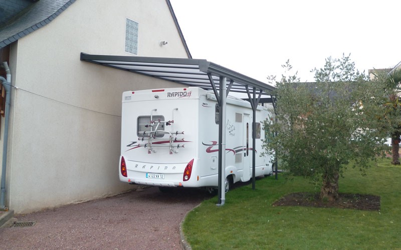Carport pour camping-car
